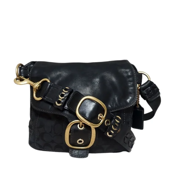 Coach Y2K Bleeker Soho Flap Shoulder Bag Great Condition - Picture 1 of 13